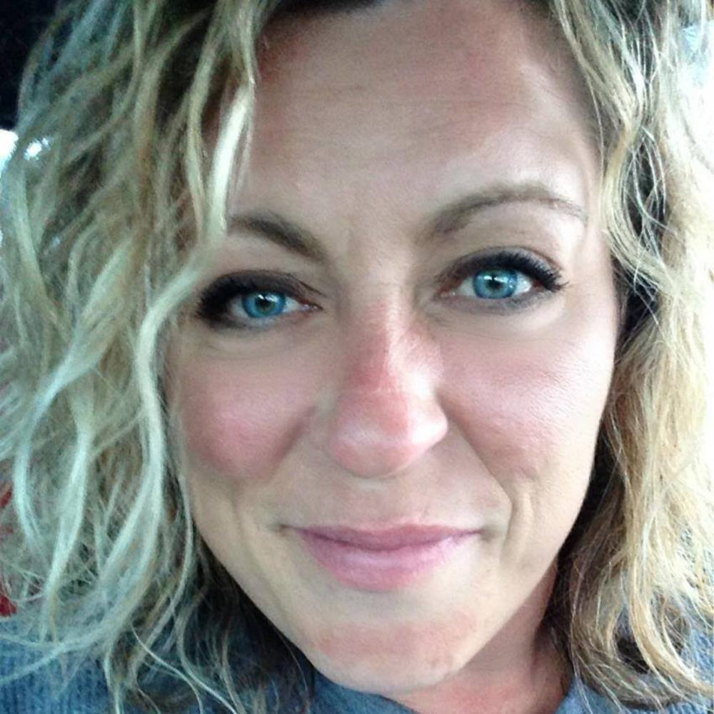 Meet your Posher, Helmi